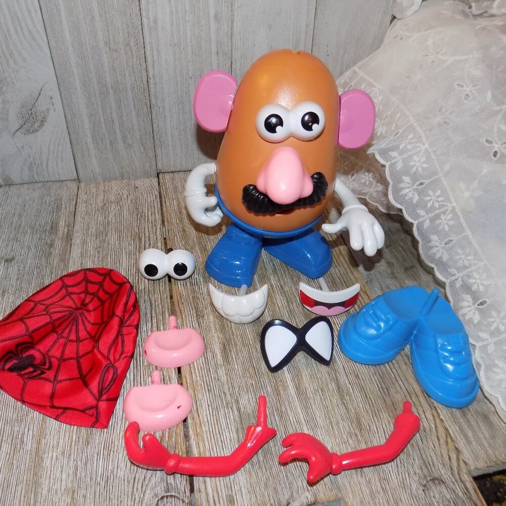 SPIDERMAN PATATOE HEAD SET  *
